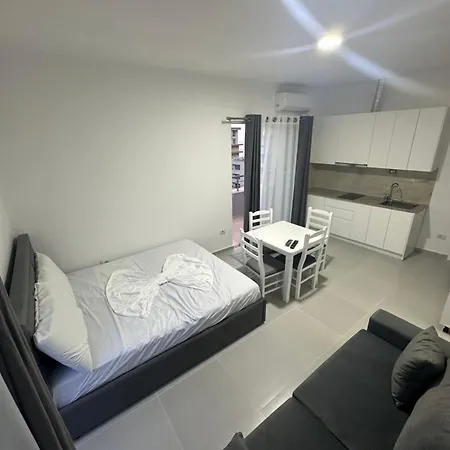 Room11 * Shëngjin