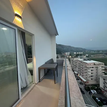 Room11 Apartment *